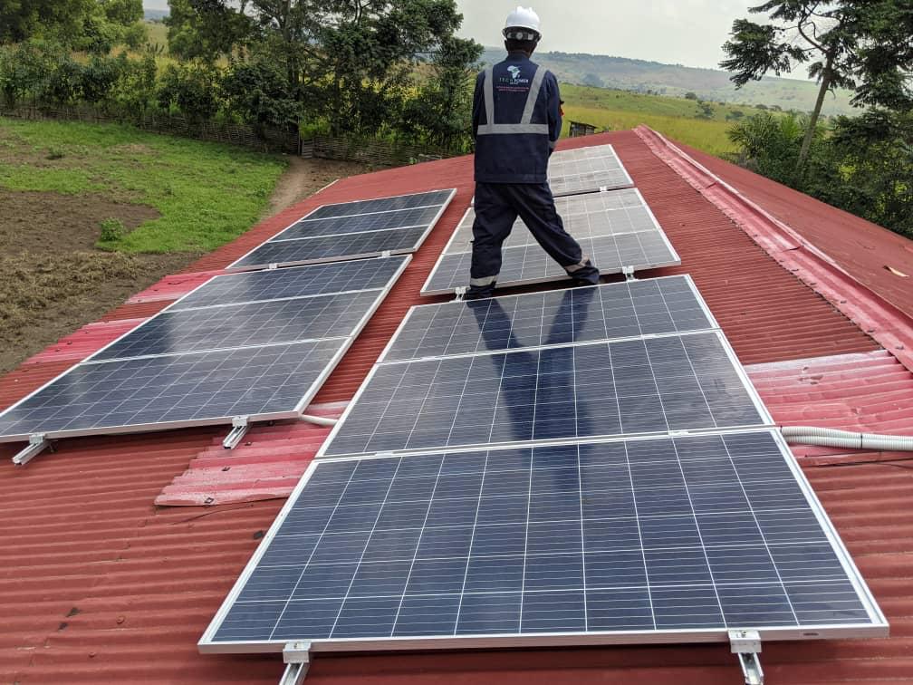 Installation of 10 Solar Systems for Health Centers in Kikwit 7.0